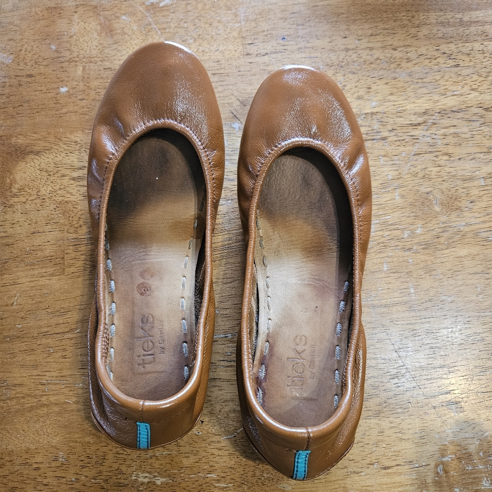 Chestnut Tieks Size 8